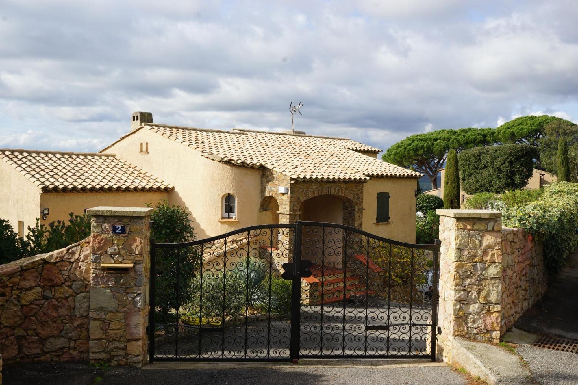 Villa Les Cades 생트막시메 외부 사진